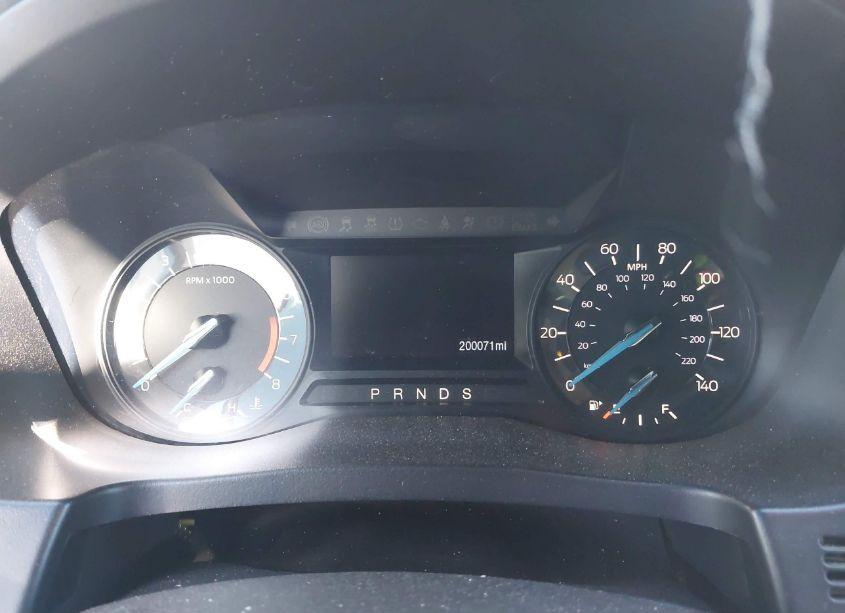 Photo 7 of 2017 Ford Explorer XLT (VIN 1FM5K7D87HGA37831)