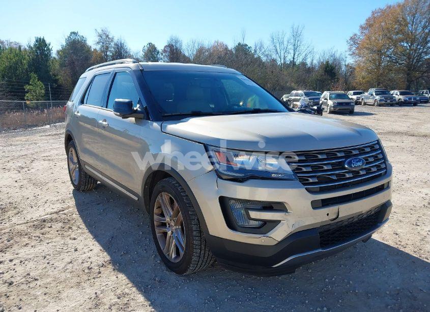 Photo 6 of 2017 Ford Explorer XLT (VIN 1FM5K7D87HGB27352)