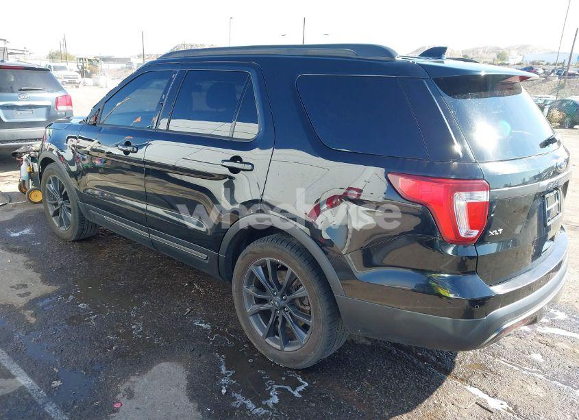 Photo 14 of 2017 Ford Explorer XLT (VIN 1FM5K7D87HGB70797)