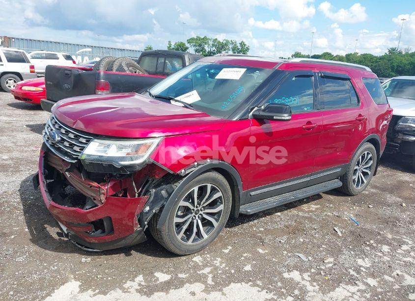 Photo 2 of 2017 Ford Explorer XLT (VIN 1FM5K7D87HGB87468)