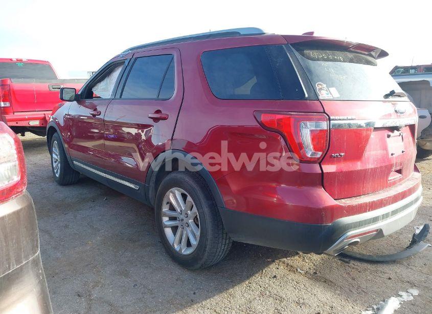 Photo 3 of 2017 Ford Explorer XLT (VIN 1FM5K7D87HGC20713)