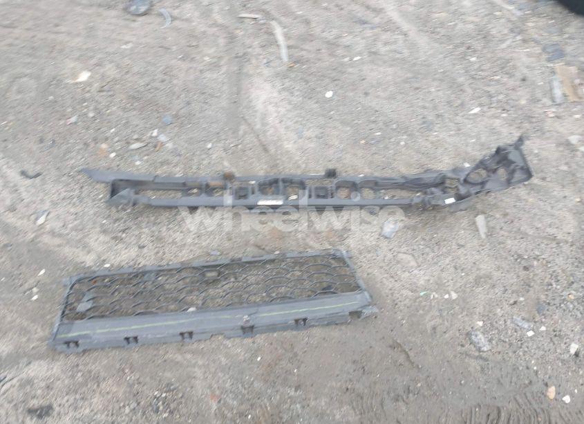 Photo 12 of 2017 Ford Explorer XLT (VIN 1FM5K7D87HGC51265)