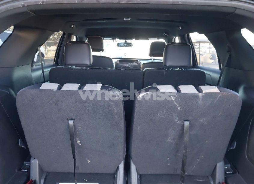 Photo 8 of 2017 Ford Explorer XLT (VIN 1FM5K7D87HGD36851)