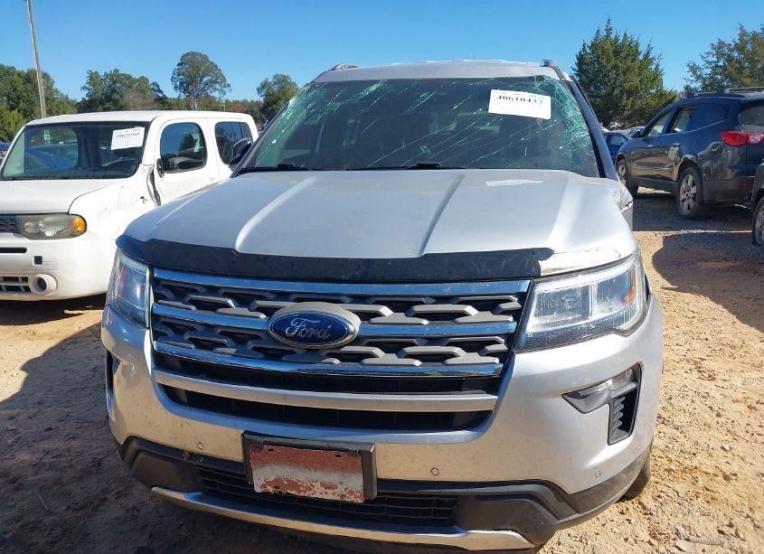Photo 13 of 2018 Ford Explorer XLT (VIN 1FM5K7D87JGA51556)