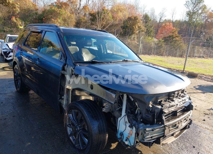 2018 Ford Explorer XLT (VIN 1FM5K7D87JGA54005) main photo