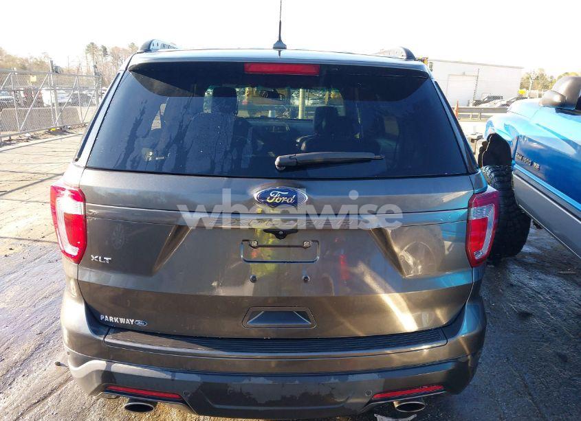 Photo 17 of 2018 Ford Explorer XLT (VIN 1FM5K7D87JGA54005)