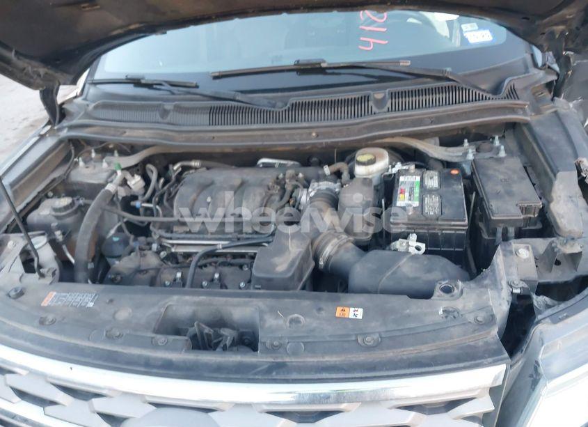 Photo 10 of 2018 Ford Explorer XLT (VIN 1FM5K7D87JGA54487)