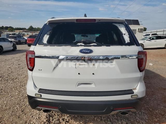Photo 13 of 2018 FORD EXPLORER XLT (VIN 1FM5K7D87JGB42665)