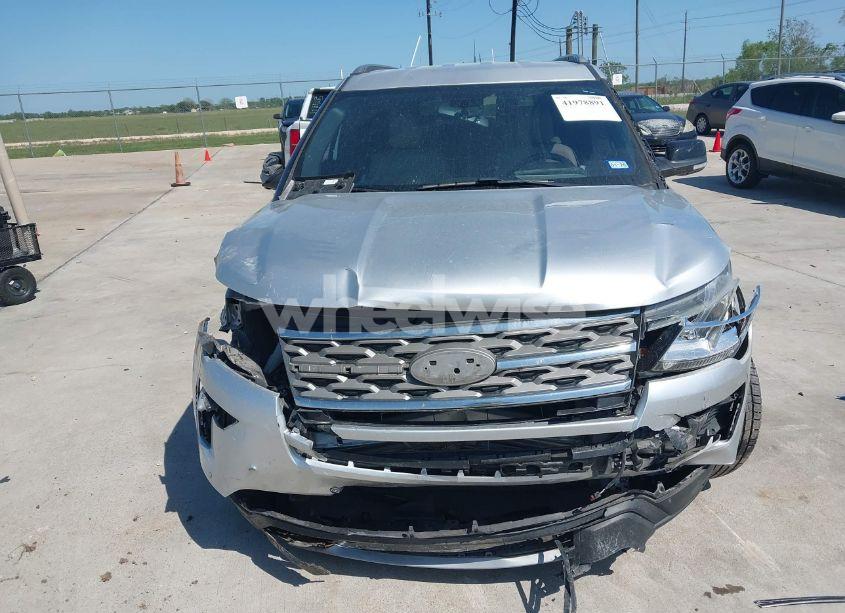 Photo 12 of 2018 Ford Explorer XLT (VIN 1FM5K7D87JGB43038)