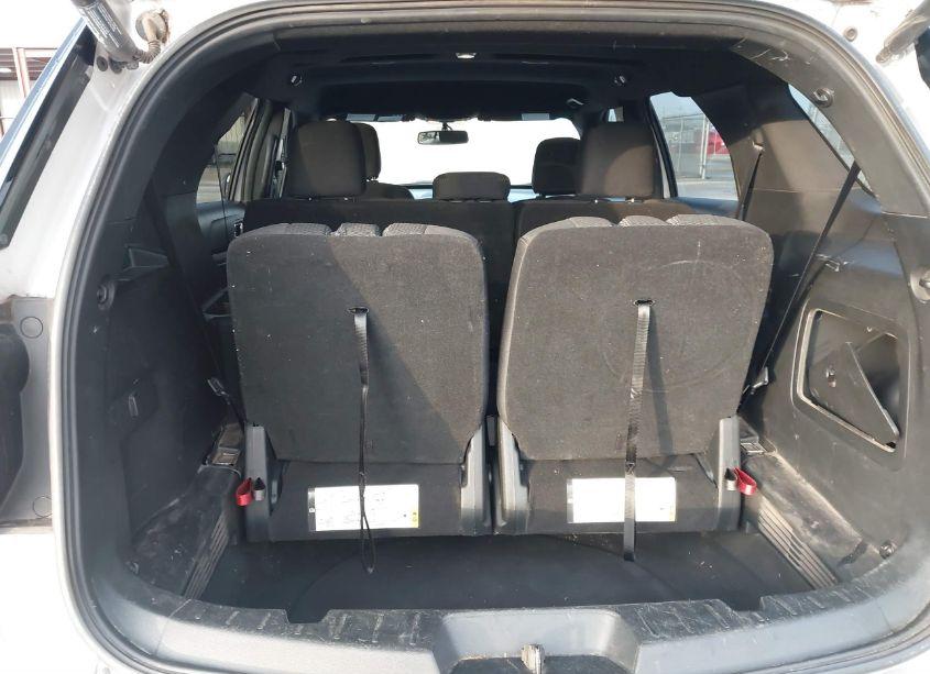 Photo 17 of 2018 Ford Explorer XLT (VIN 1FM5K7D87JGB65136)