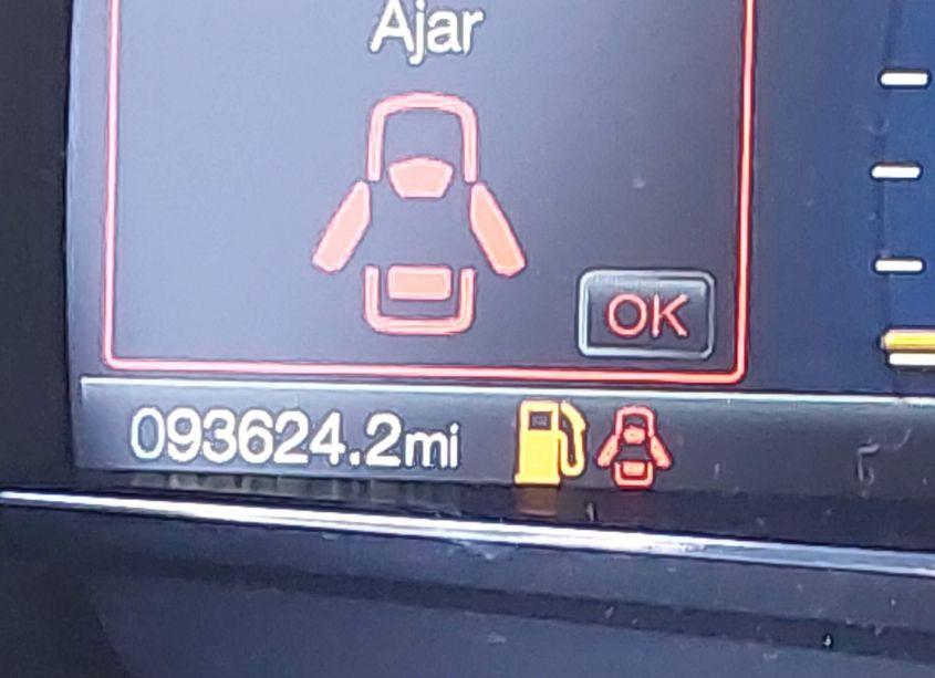 Photo 15 of 2018 Ford Explorer XLT (VIN 1FM5K7D87JGC01195)