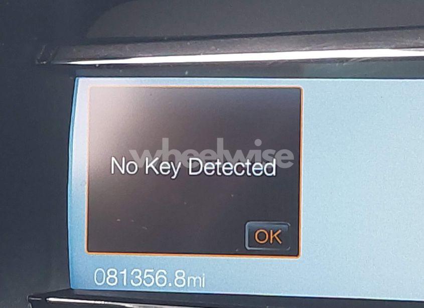 Photo 17 of 2019 Ford Explorer XLT (VIN 1FM5K7D87KGA82937)