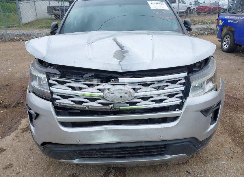 Photo 6 of 2019 Ford Explorer XLT (VIN 1FM5K7D87KGA82937)