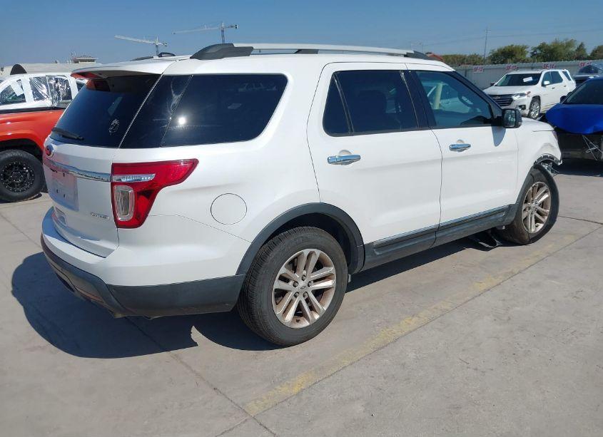 Photo 4 of 2013 Ford Explorer XLT (VIN 1FM5K7D88DGB53050)