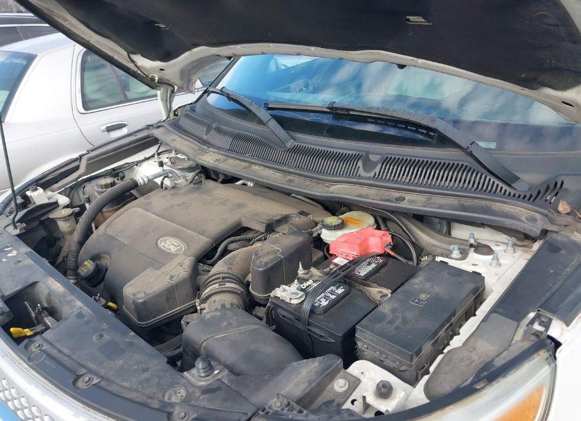 Photo 10 of 2013 Ford Explorer XLT (VIN 1FM5K7D88DGB91443)