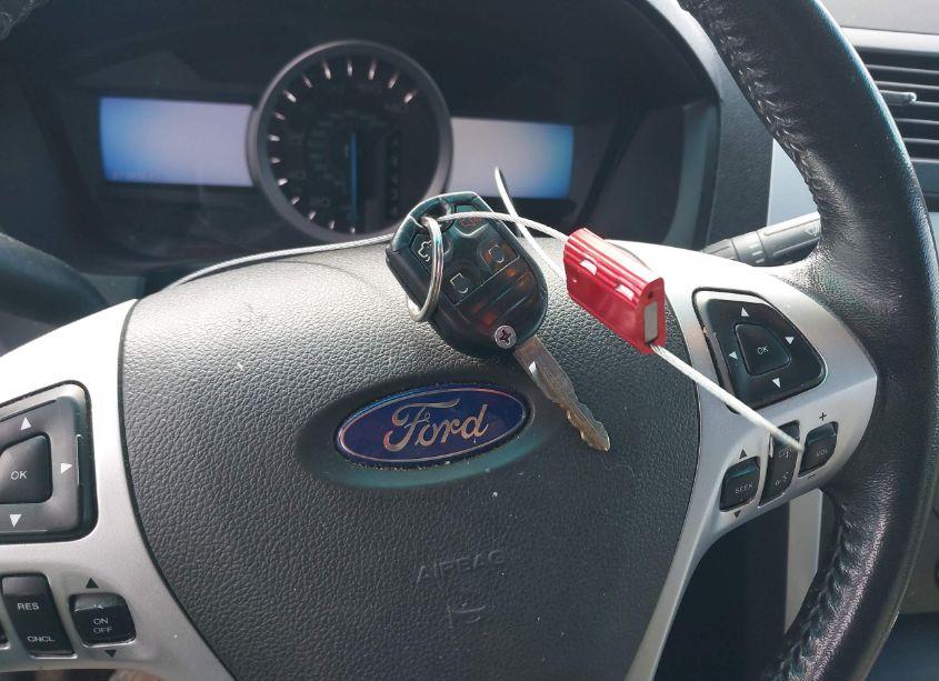 Photo 11 of 2013 Ford Explorer XLT (VIN 1FM5K7D88DGB91443)