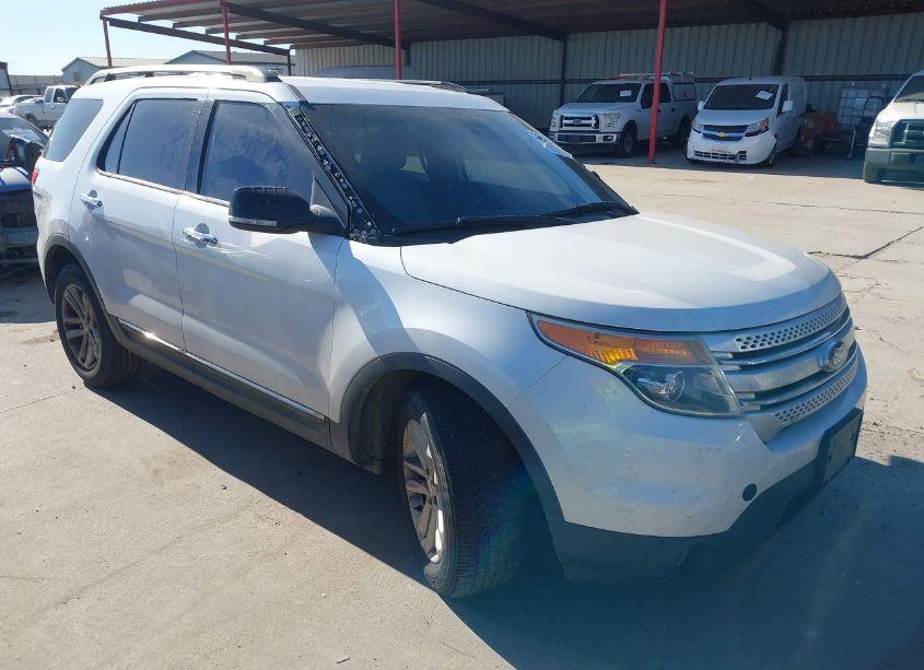 2013 Ford Explorer XLT (VIN 1FM5K7D88DGB93094) main photo