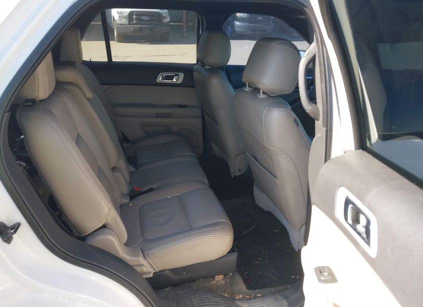 Photo 8 of 2013 Ford Explorer XLT (VIN 1FM5K7D88DGB93094)