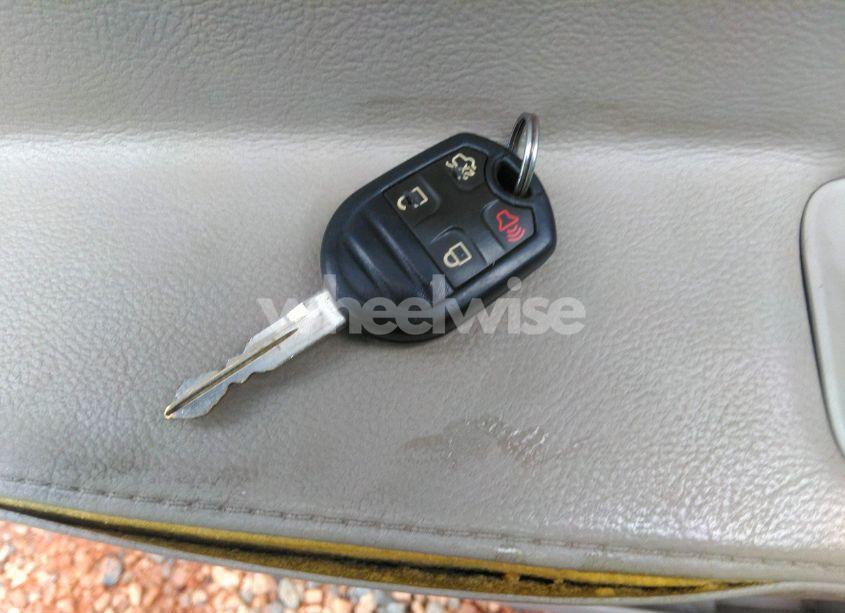 Photo 11 of 2014 Ford Explorer XLT (VIN 1FM5K7D88EGB61523)