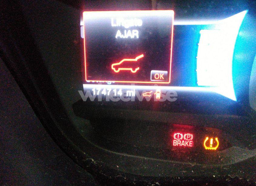 Photo 16 of 2014 Ford Explorer XLT (VIN 1FM5K7D88EGB61523)