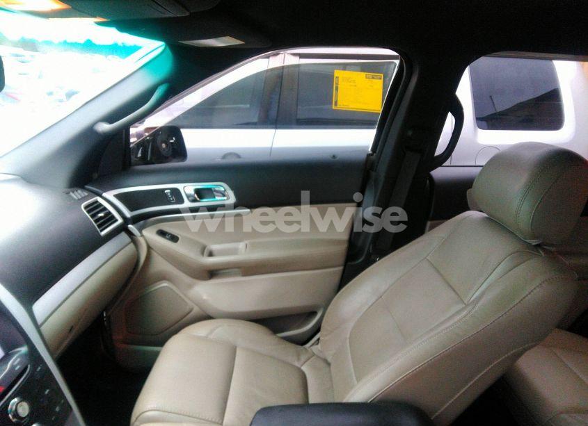 Photo 5 of 2014 Ford Explorer XLT (VIN 1FM5K7D88EGB61523)