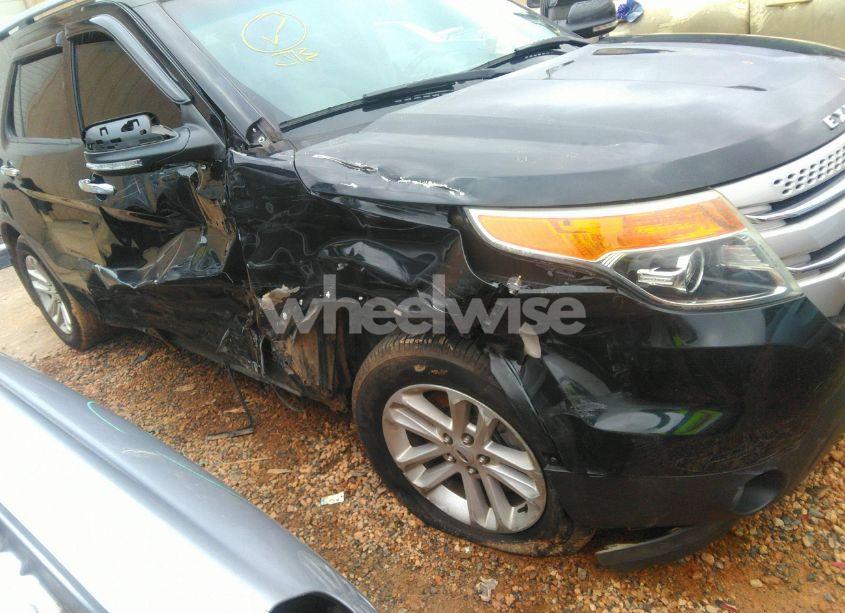 Photo 6 of 2014 Ford Explorer XLT (VIN 1FM5K7D88EGB61523)