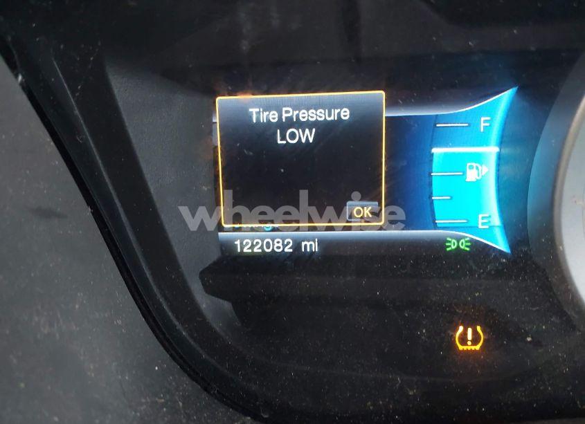 Photo 16 of 2014 Ford Explorer XLT (VIN 1FM5K7D88EGC12034)