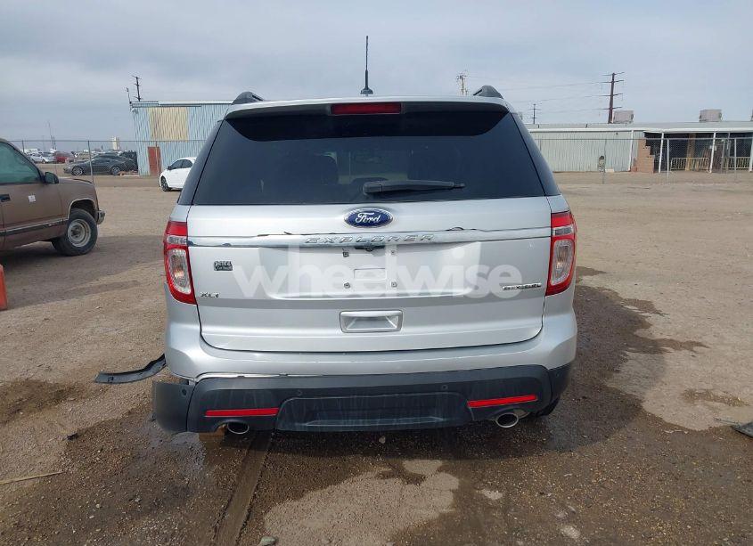 Photo 17 of 2014 Ford Explorer XLT (VIN 1FM5K7D88EGC12034)