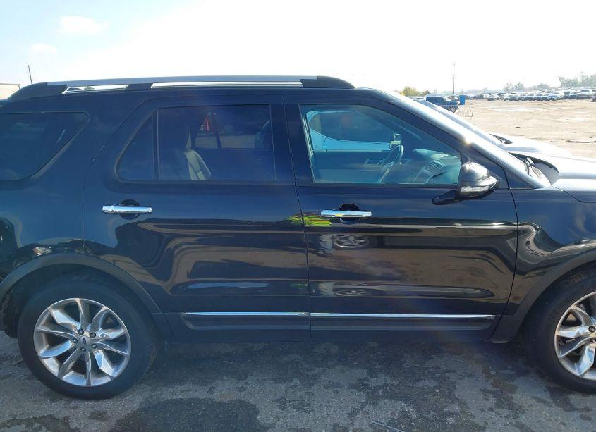 Photo 14 of 2014 Ford Explorer XLT (VIN 1FM5K7D88EGC35006)