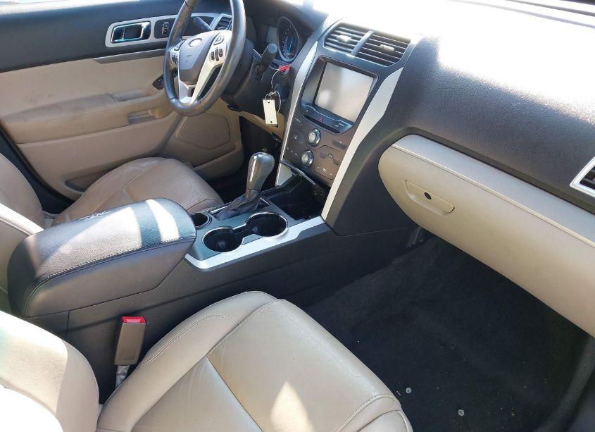 Photo 5 of 2014 Ford Explorer XLT (VIN 1FM5K7D88EGC35006)