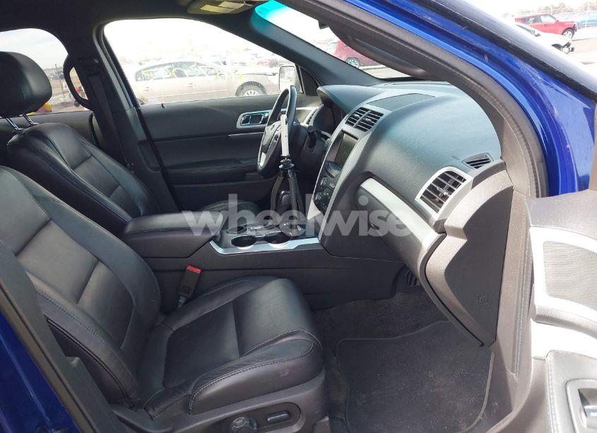 Photo 5 of 2015 Ford Explorer XLT (VIN 1FM5K7D88FGC24542)