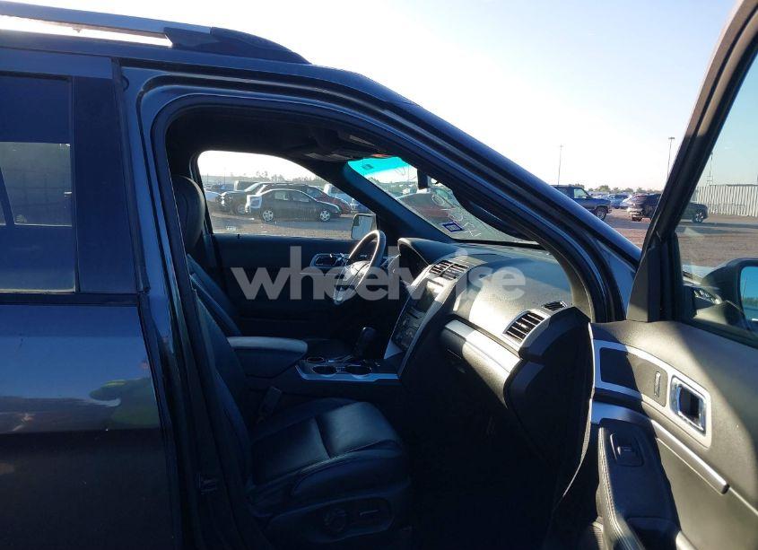 Photo 5 of 2015 Ford Explorer XLT (VIN 1FM5K7D88FGC48730)