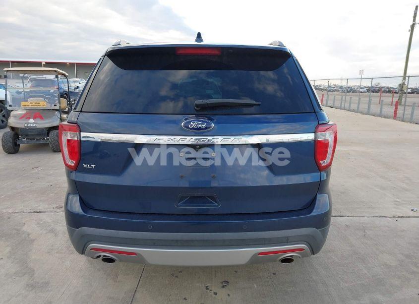 Photo 16 of 2016 Ford Explorer XLT (VIN 1FM5K7D88GGA35116)