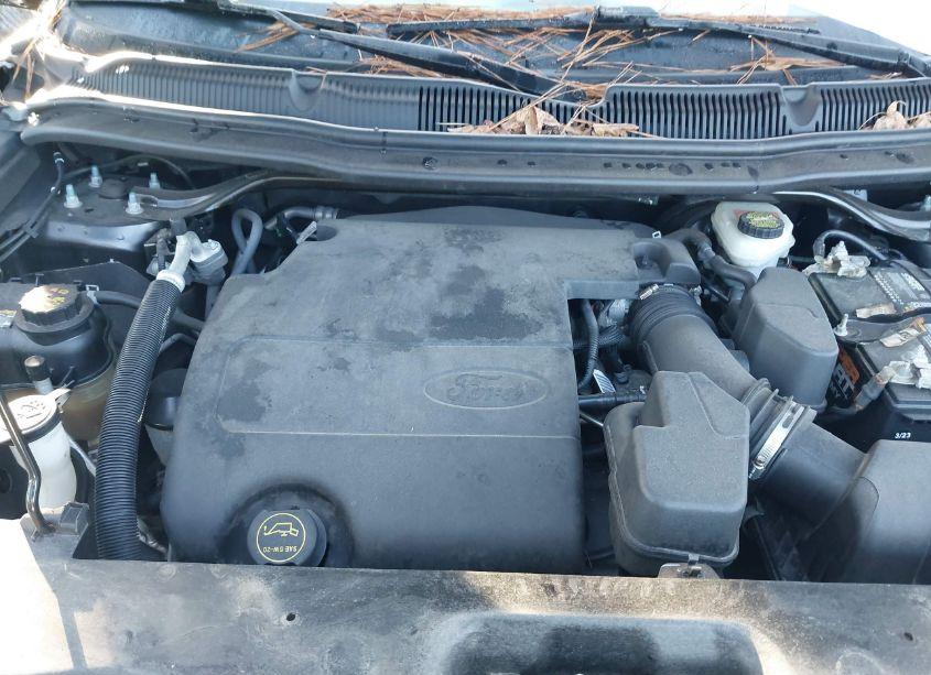 Photo 10 of 2016 Ford Explorer XLT (VIN 1FM5K7D88GGA97275)