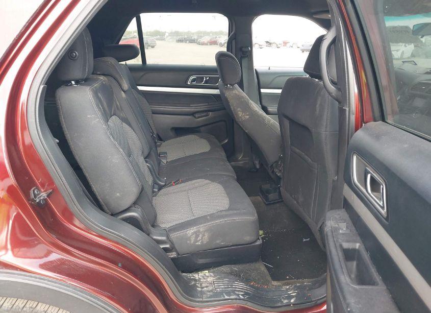 Photo 8 of 2016 Ford Explorer XLT (VIN 1FM5K7D88GGB51643)