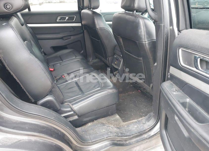 Photo 8 of 2016 Ford Explorer XLT (VIN 1FM5K7D88GGC85343)