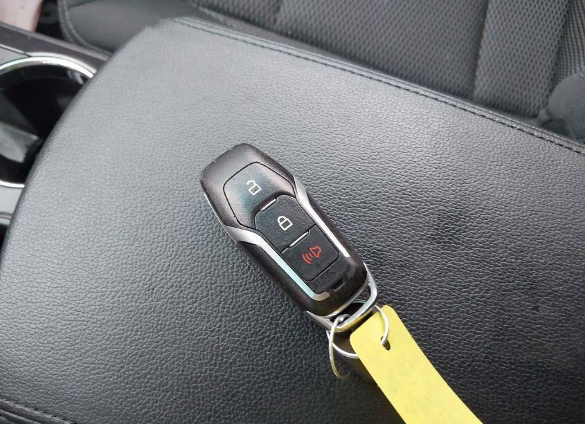 Photo 11 of 2017 Ford Explorer XLT (VIN 1FM5K7D88HGB04369)