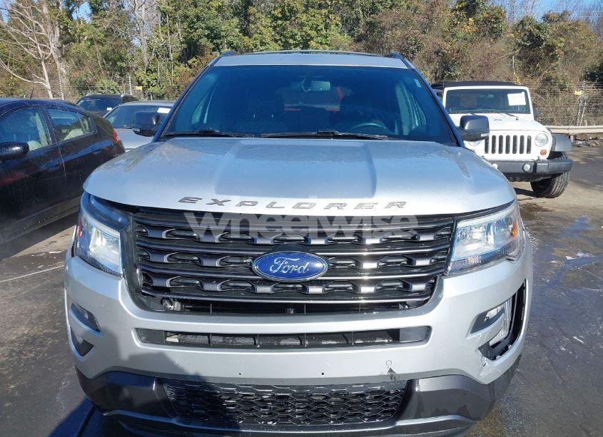 Photo 12 of 2017 Ford Explorer XLT (VIN 1FM5K7D88HGD48250)