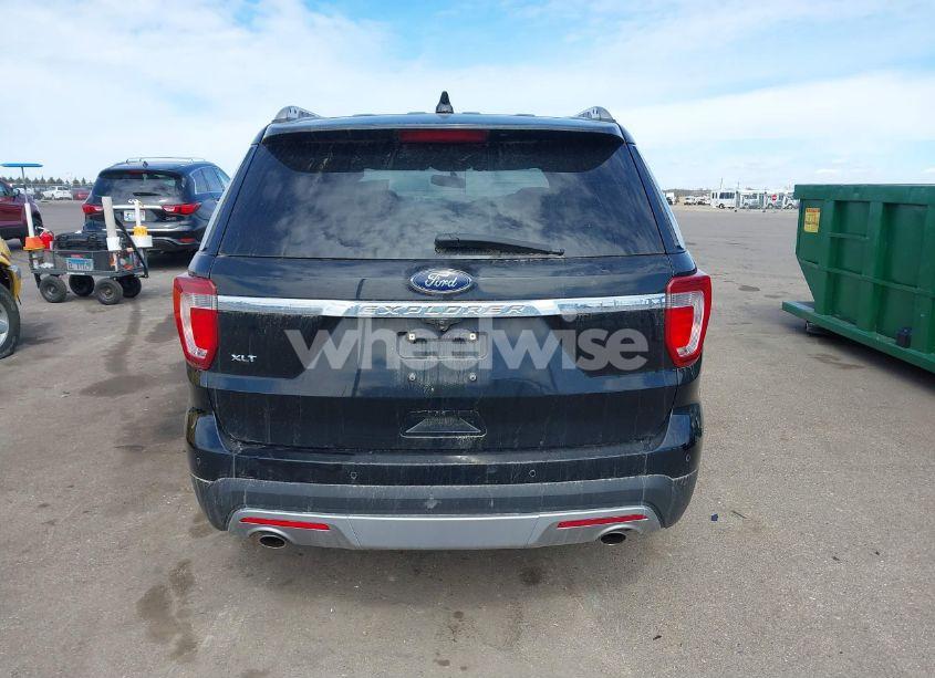 Photo 16 of 2017 Ford Explorer XLT (VIN 1FM5K7D88HGD91079)