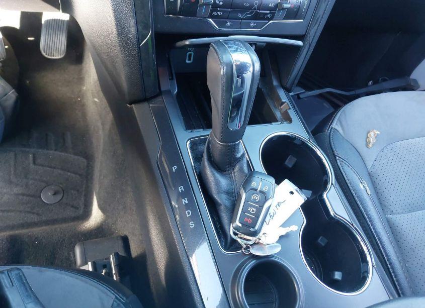 Photo 11 of 2017 Ford Explorer XLT (VIN 1FM5K7D88HGE38935)