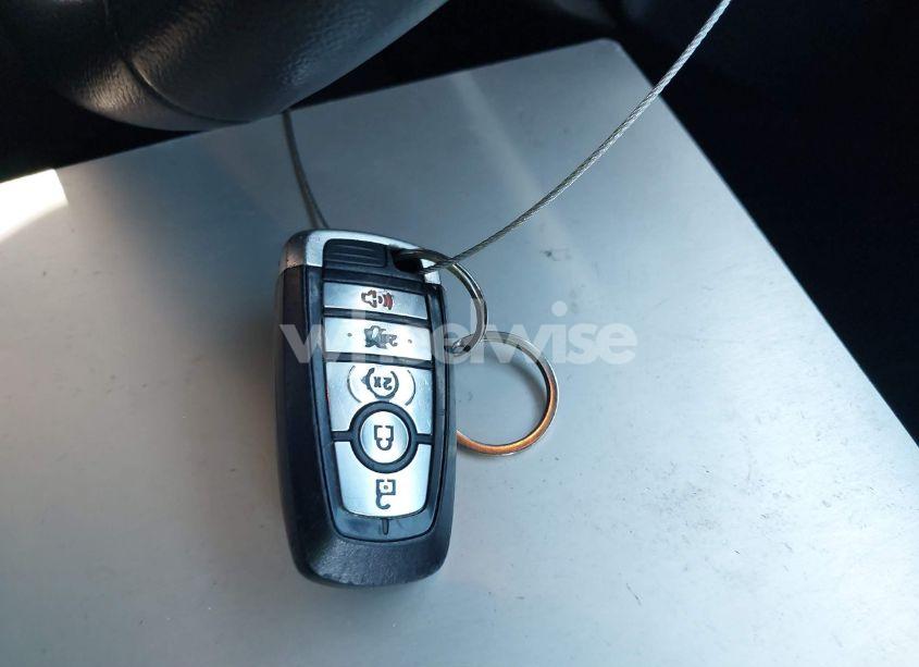 Photo 11 of 2018 Ford Explorer XLT (VIN 1FM5K7D88JGC52012)