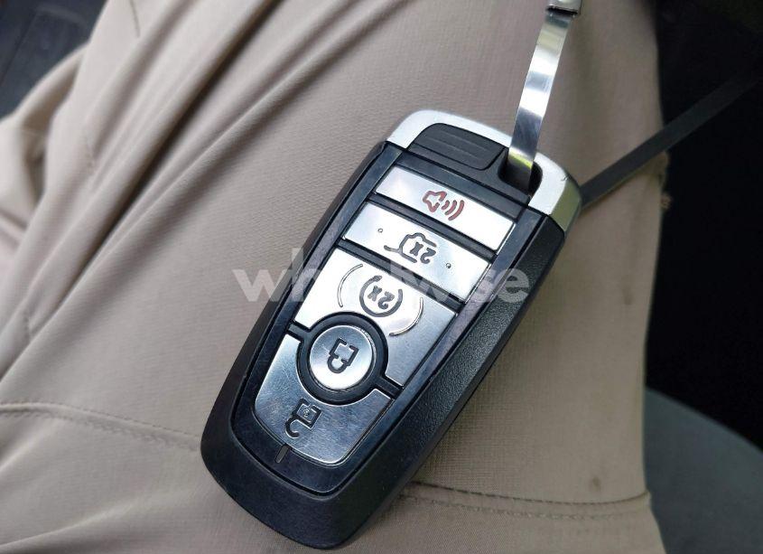 Photo 11 of 2019 Ford Explorer XLT (VIN 1FM5K7D88KGA59845)