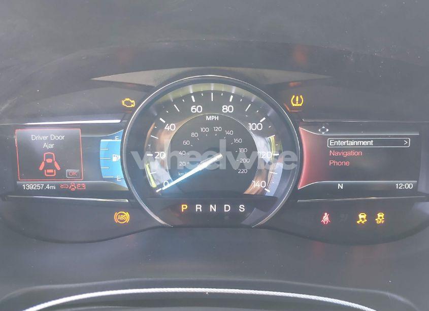 Photo 7 of 2019 Ford Explorer XLT (VIN 1FM5K7D88KGA87807)