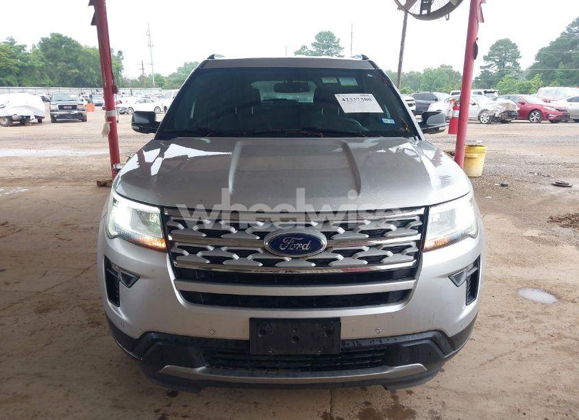 Photo 12 of 2019 Ford Explorer XLT (VIN 1FM5K7D88KGA88469)