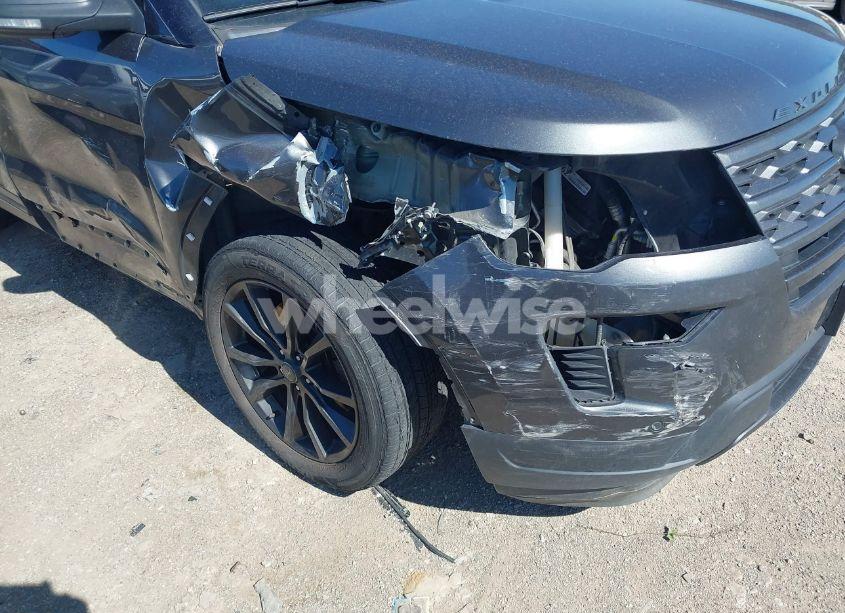 Photo 12 of 2019 Ford Explorer XLT (VIN 1FM5K7D88KGA88682)