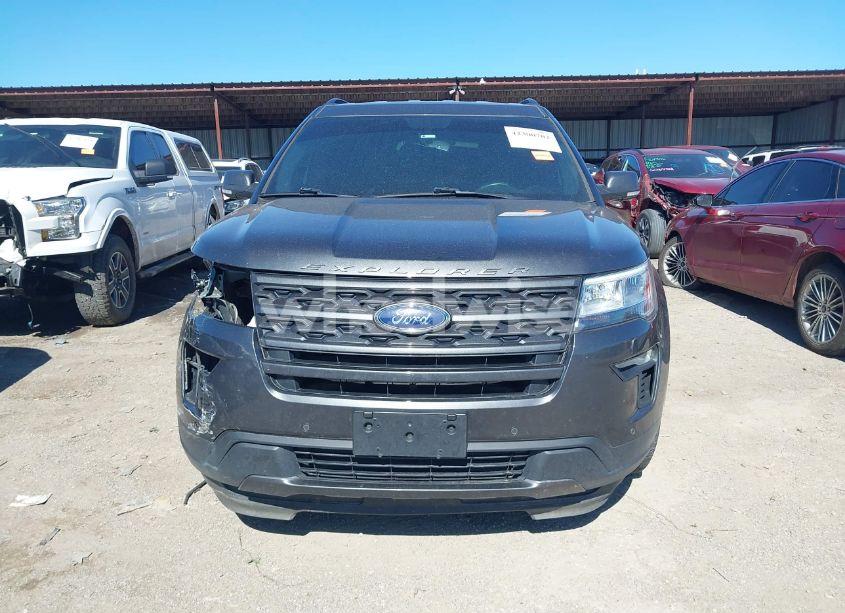Photo 13 of 2019 Ford Explorer XLT (VIN 1FM5K7D88KGA88682)