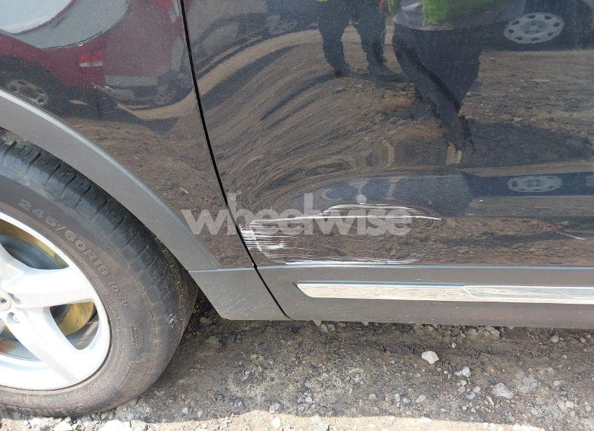 Photo 17 of 2019 Ford Explorer XLT (VIN 1FM5K7D88KGA92134)