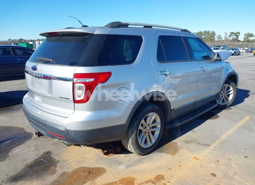 Photo 4 of 2013 Ford Explorer XLT (VIN 1FM5K7D89DGA36240)