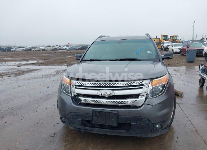 Photo 12 of 2013 Ford Explorer XLT (VIN 1FM5K7D89DGA37498)