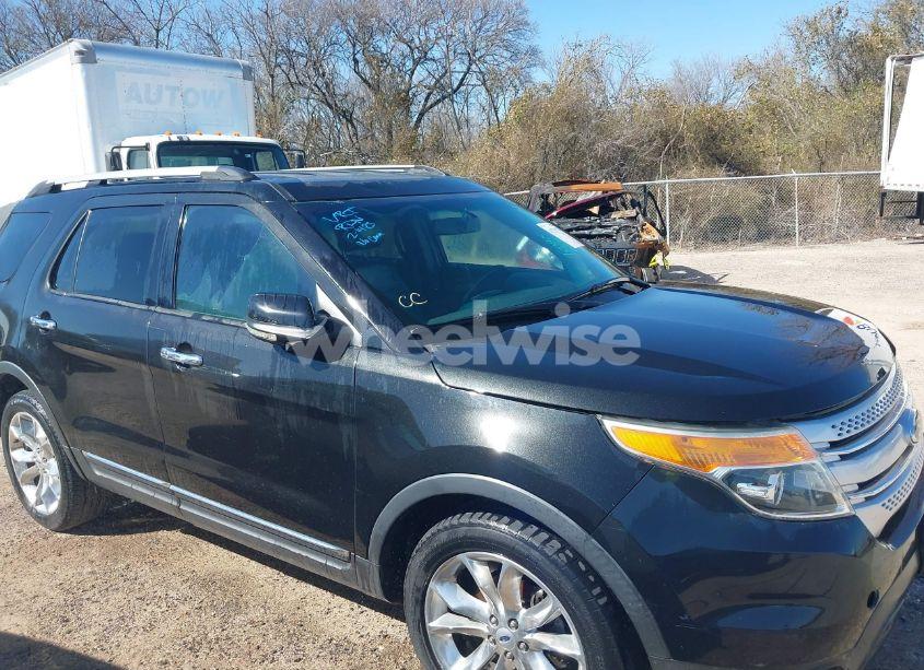 Photo 13 of 2013 Ford Explorer XLT (VIN 1FM5K7D89DGA40949)